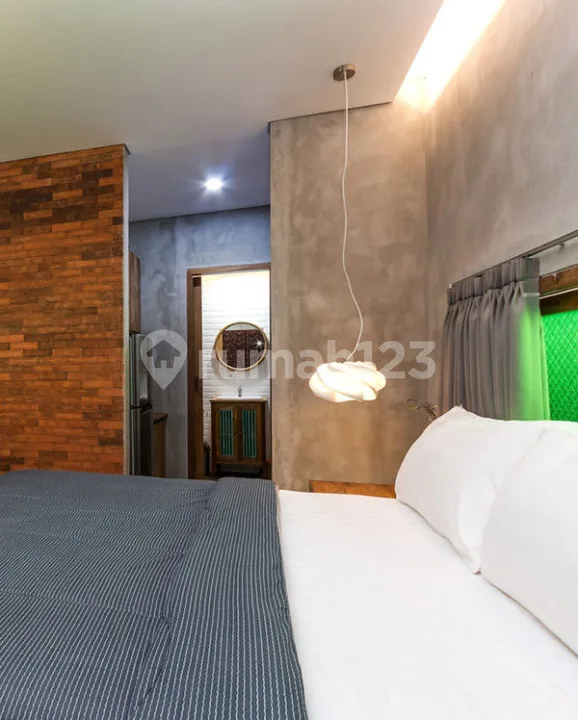 AMR-029.RT | Apartment For Monthly Rent Industrial Studio Room In Jl. Dewi Sri Kuta - Image 2 of 4