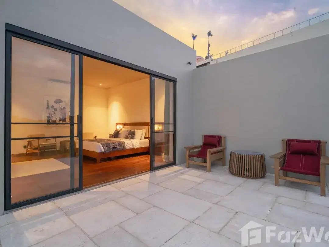 6 Bedroom Villa for sale in Seminyak, Bali - Image 9 of 10