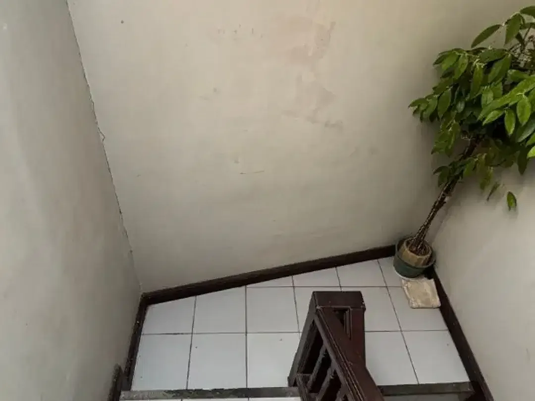 RUMAH DEKAT AREA PARIWISATA DI NYANG NYANG SARI DALAM BADUNG - Image 6 of 10