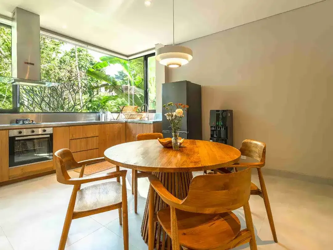 Complex Villa with 7 Bedroom, Ready for Daily Rental Bussiness at Canggu - Image 3 of 10