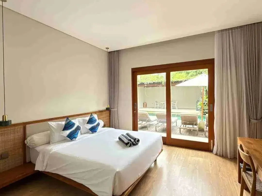 Villa Mewah Kontemporer Umalas Dekat Canggu dan Seminyak - Image 5 of 10