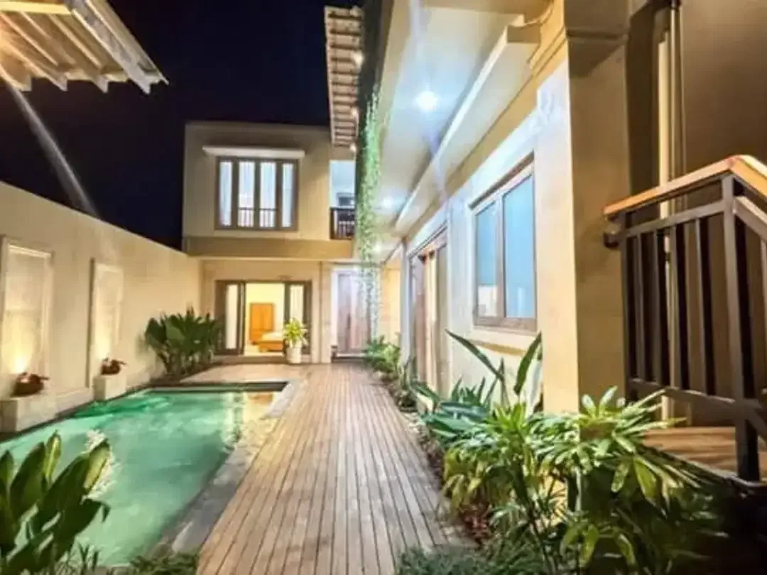 Dijual villa baru jln petasikan jimbaran badung bali - Image 1 of 10