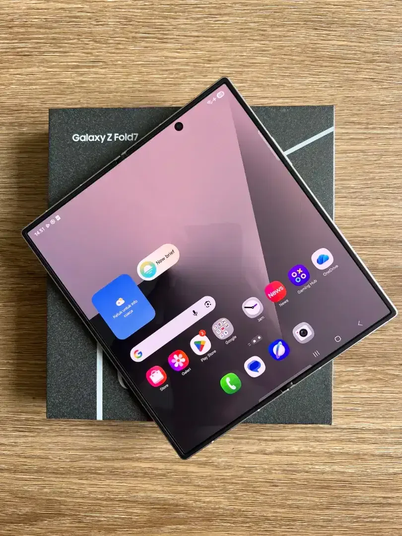 Samsung galaxy Z Fold 7 512/12GB SEIN resmi - Image 1 of 2