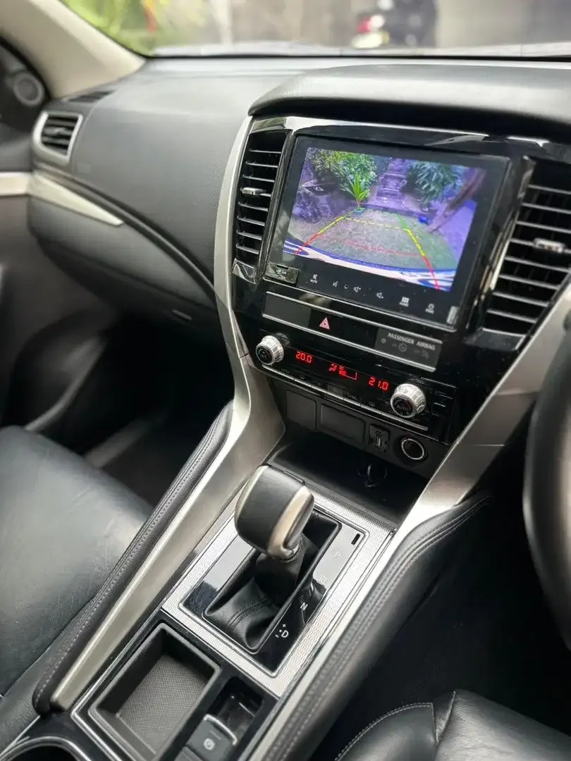 PAJERO SPORT DAKAR NEW MODEL 2021 TERIMA DK - Image 10 of 10