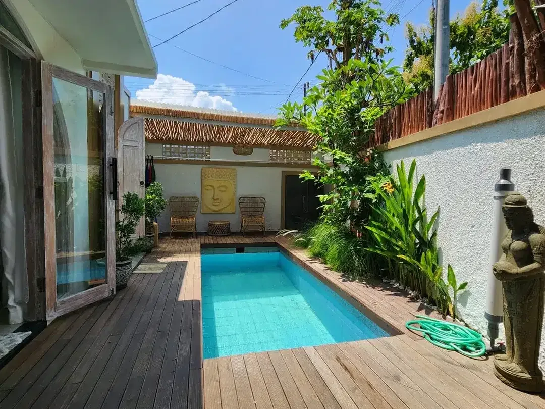 Stylish 3-Bedroom Villa with Rooftop Relaxation & Private Pool in Ungasan, Bali - Image 8 of 10