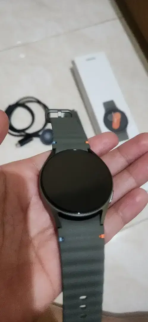 Samsung galaxy watch7 - Image 3 of 5