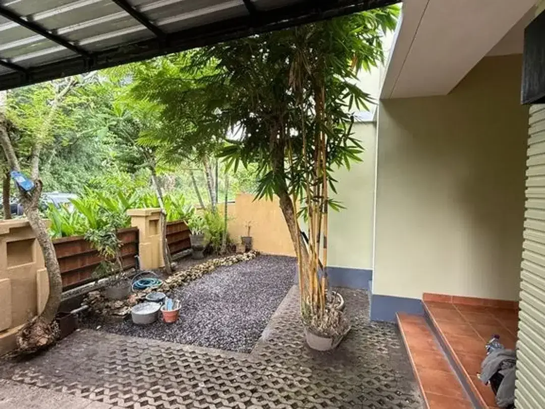 Rumah 2 Lantai Full Furnished Disewakan di Bali Arum, Jimbaran - Image 2 of 5