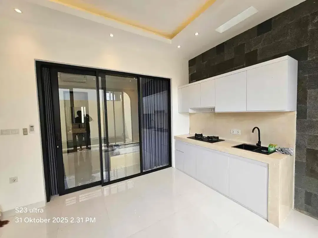 Dijual villa lantai 1 lokasi munggu 
Lingkungan villa - Image 4 of 10