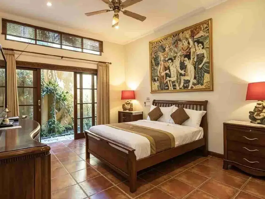 DIJUAL VILLA TRADISIONAL TROPIKAL, SEMINYAK, BALI - Image 9 of 10