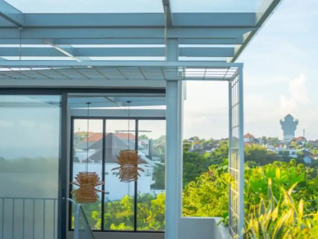 LEASEHOLD DAN SEWA VILLA CANTIK 3 LANTAI DI MANGELAK UNGASAN BADUNG - Image 9 of 10