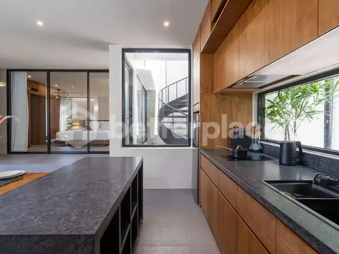 Brand New 3 Bedroom Luxury Villa in Tumbak Bayuh — Closed Living & Rooftop Pool - Image 7 of 10