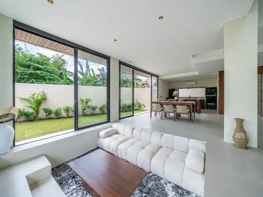 Freehold - Move-In Ready 3-Bedroom Villa in Pererenan's Most Desirable Location, Canggu, Bali - Image 8 of 10
