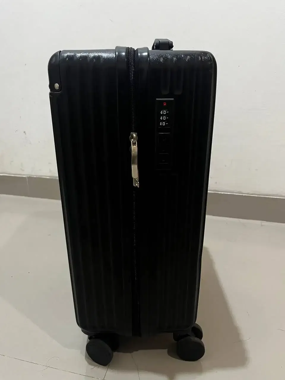 Koper Cabin 20 Inch Hardcase German PC Material - Hitam - Image 3 of 4