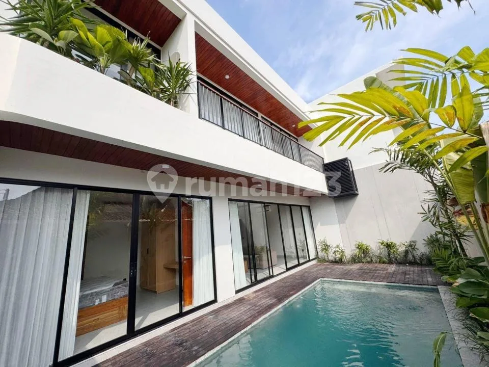 Villa Baru Modern Mediterranean Furnished Strategis di Munggu - Image 1 of 4