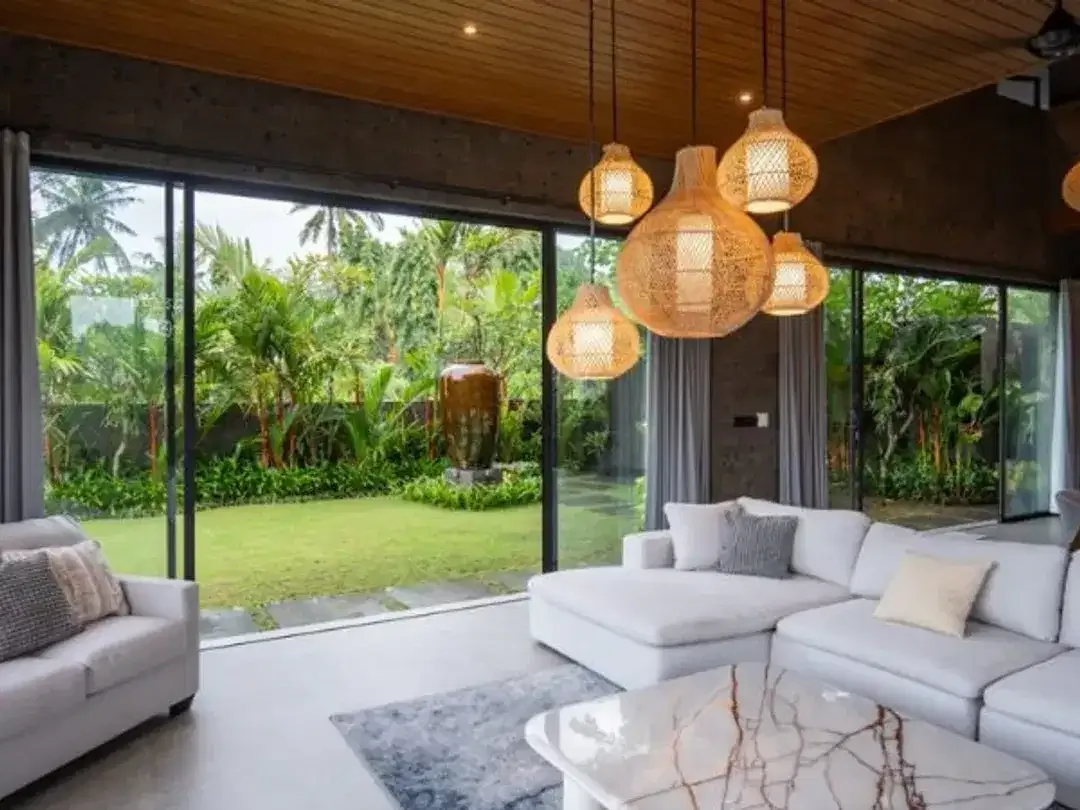 VILLA MEWAH VIEW SAWAH FULL FURNISHED DI SUKAWATI GIANYAR - Image 4 of 7