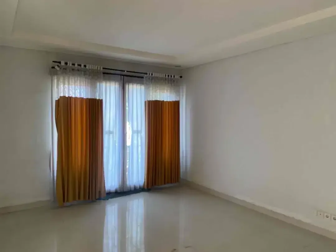 DIJUAL / DISEWAKAN RUMAH MEWAH 2 LANTAI – JAYAGIRI DENPASAR - Image 3 of 9
