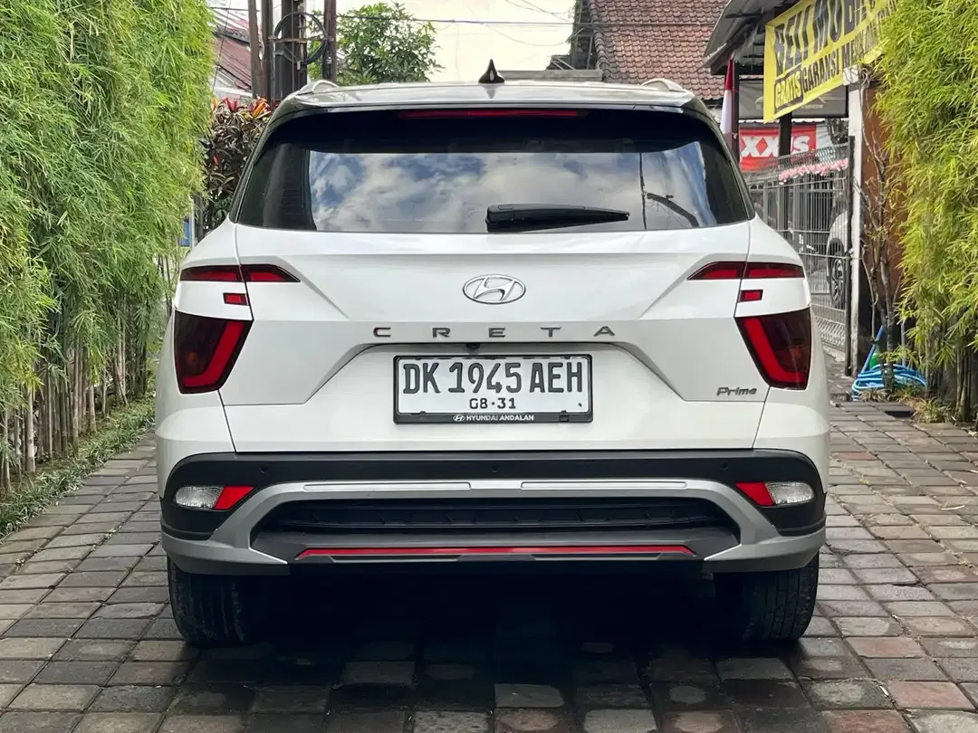 LOW KM TERMURAH || Hyundai Creta Prime AT 2023 Two Tone - Image 7 of 10