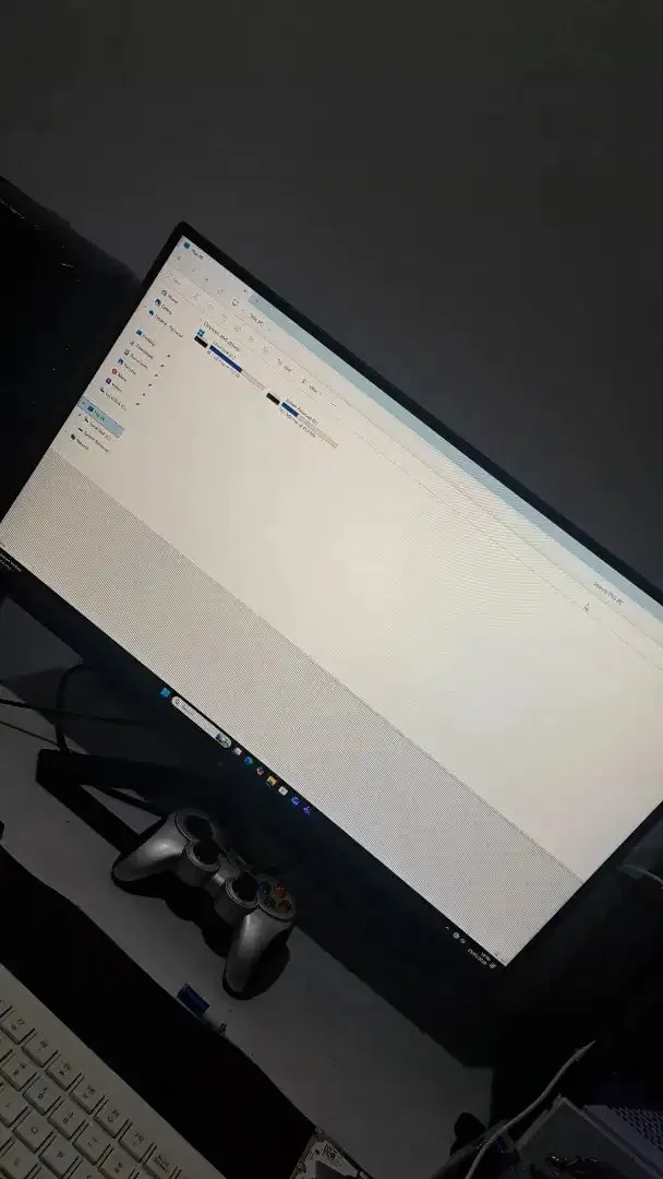 View sonic gamming 1080p 180 hz - Image 2 of 2