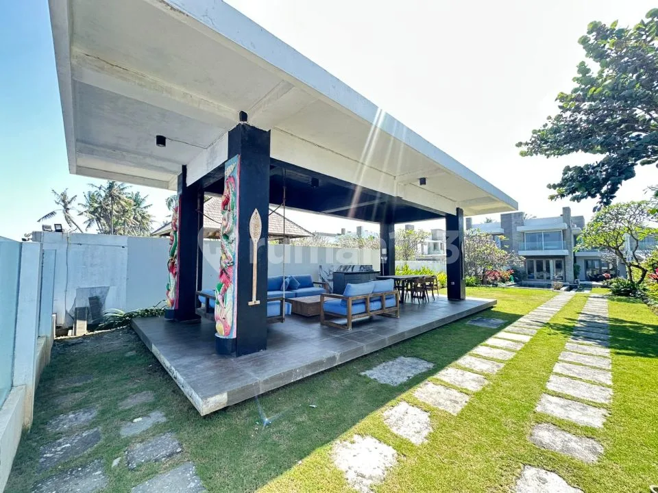 For Sale â Luxury Beachfront Villa At Keramas Beach, Gianyar - Image 2 of 3