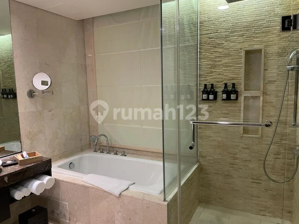 Unit Apartment type Studio Hotel Pullman view Pool di kawasan Legian, Kuta Bali - Image 2 of 4