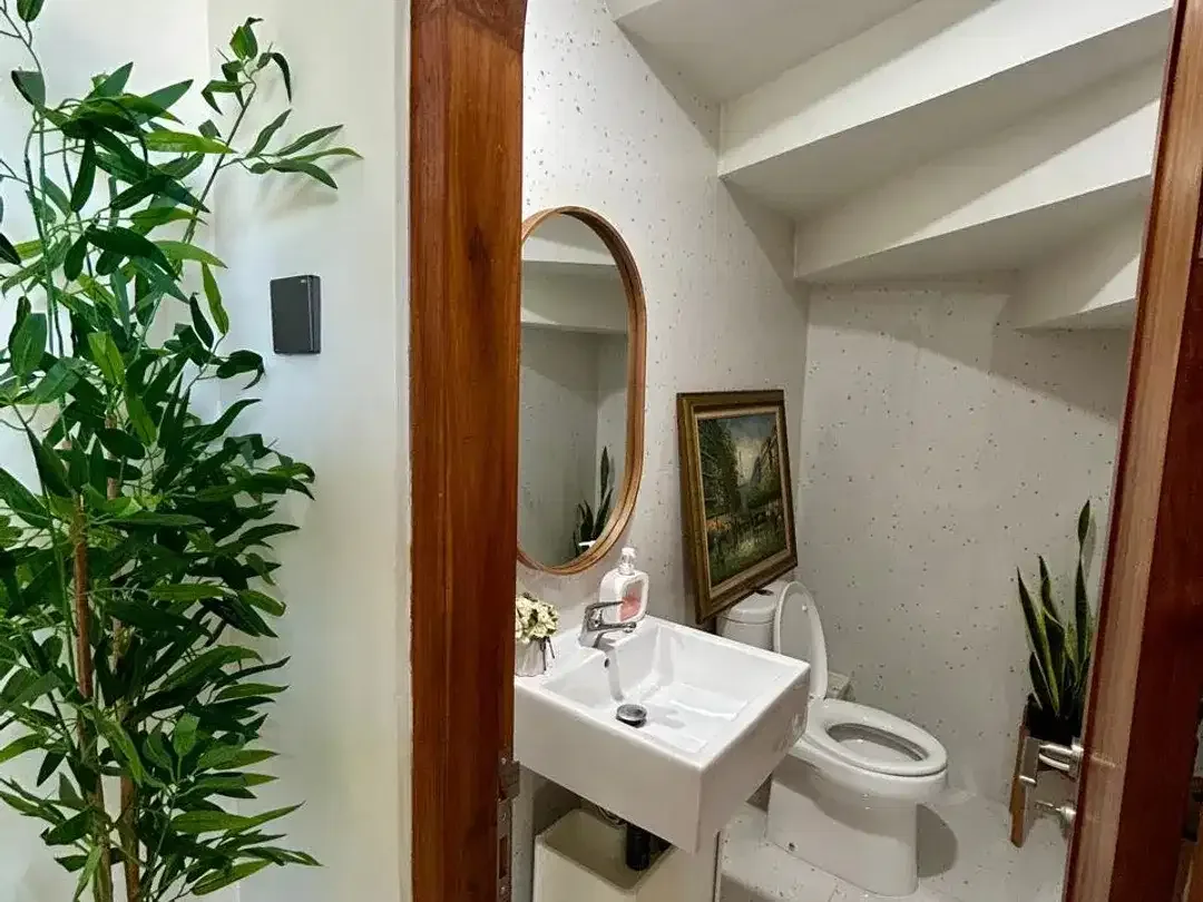 Dijual vila mewah bangunan baru furnished siap huni di Jalan Dharmawangsa Nusa Dua Bali - Image 4 of 10