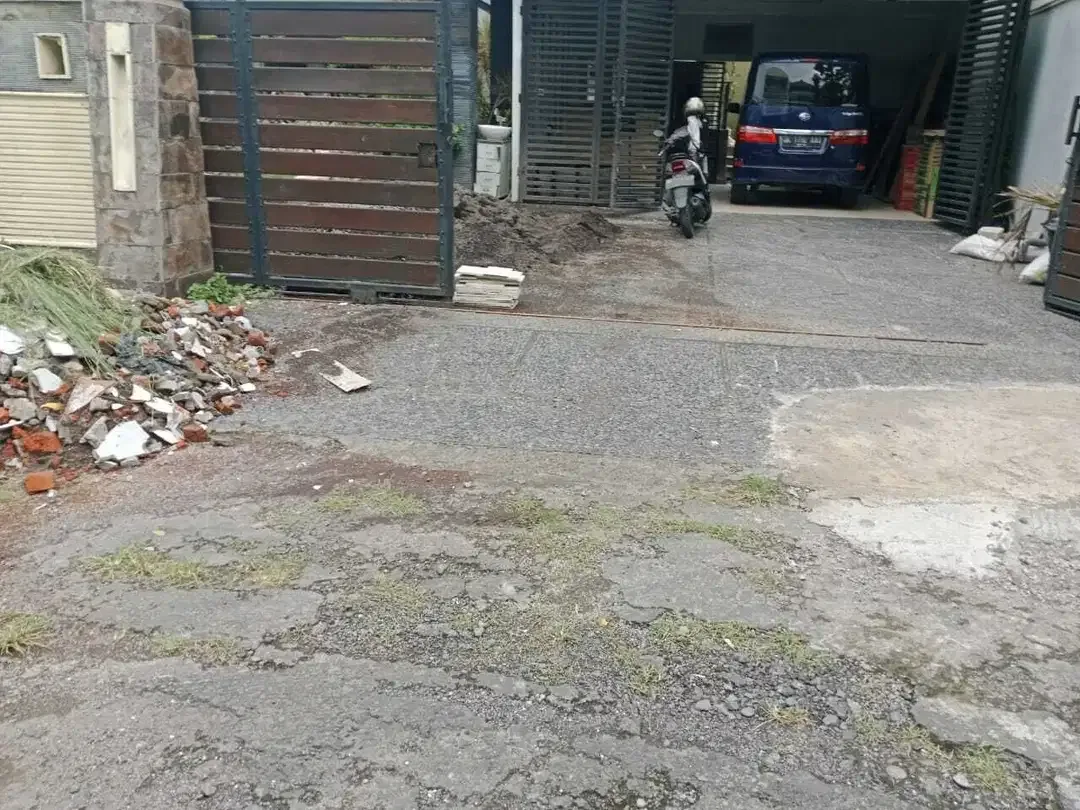Dijual Tanah Bonus Bangunan Di Denpasar - Image 2 of 7