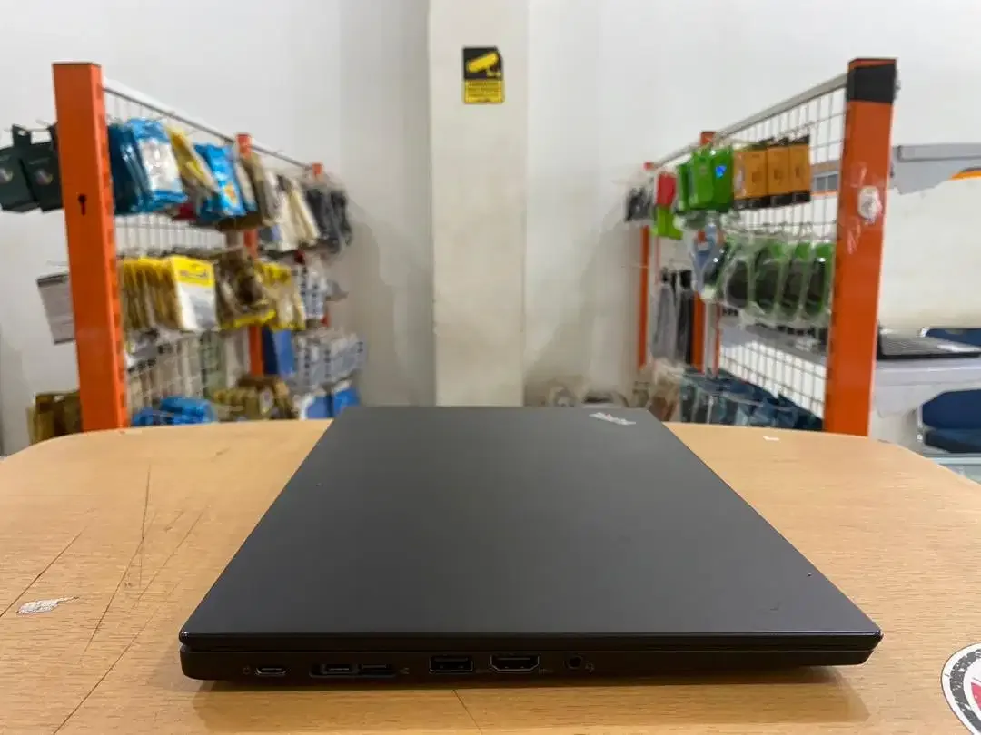 Lenovo ThinkPad X13 Amd Ryzen 5 PRO 4650U Ram 16GB SSD 256GB SlimMulus - Image 6 of 10