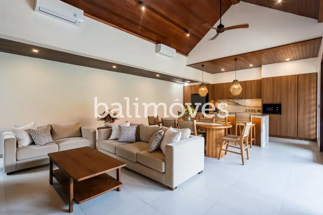 Vila Baru Tiga Kamar Tidur yang Indah Di Tepi Pantai Sanur - Image 7 of 10