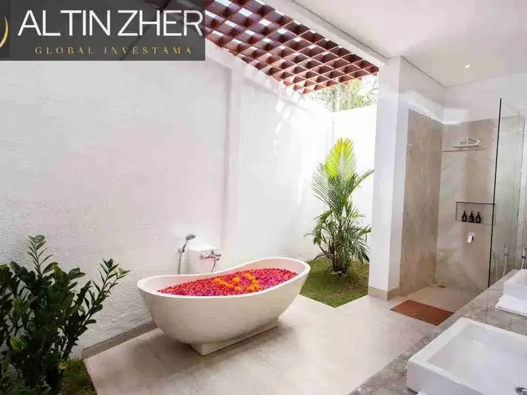 VILLA MODERN TROPICAL SIAP HUNI, KEROBOKAN KUTA UTARA BALI - Image 8 of 10