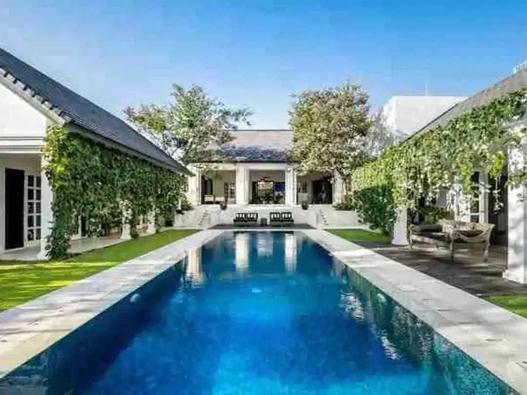 VILLA IDOS TUMBAK BAYUH FOR SALE - Image 1 of 10
