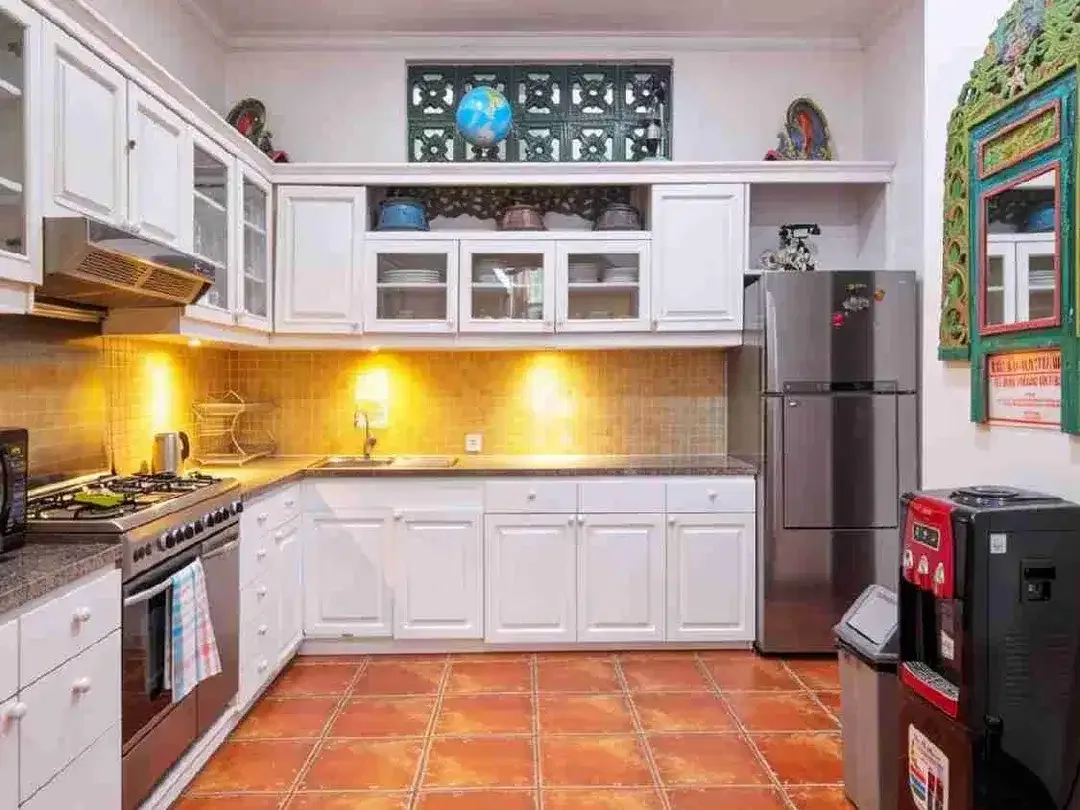DIJUAL VILLA TRADISIONAL TROPIKAL, SEMINYAK, BALI - Image 10 of 10