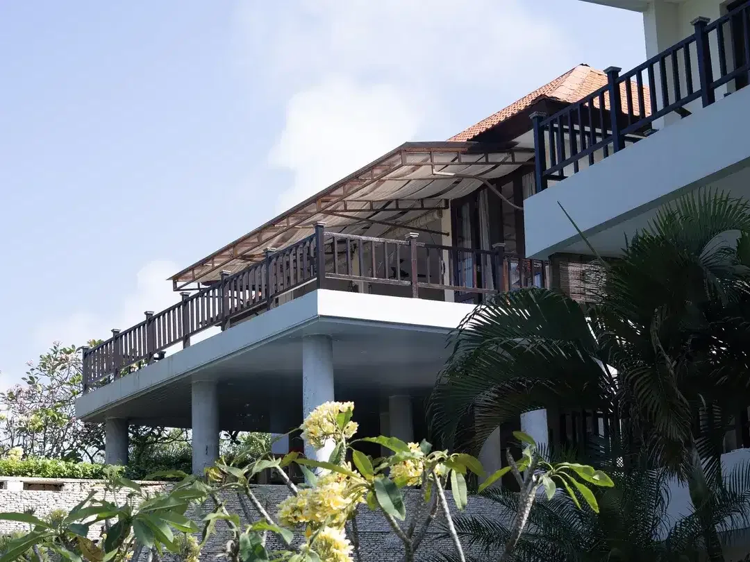 9 Bedroom Villa for sale in Melasti, Bali - Image 3 of 10