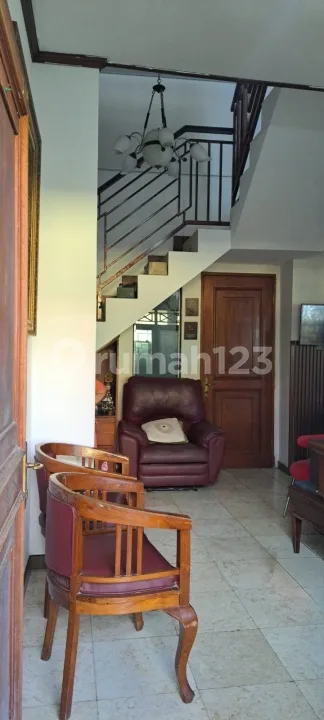 Rumah 2Lantaikt 3+1 Disidakarya Denpasar Selatan Bali - Image 3 of 4