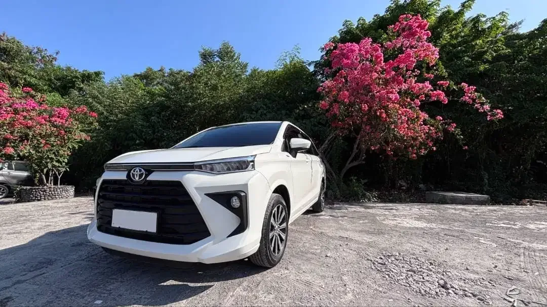 Toyota Avanza 2022 Matic - Image 1 of 10