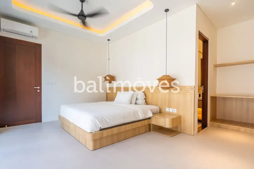 Villa Mewah Baru dengan 4 Kamar Tidur di Pantai Sanur - Image 7 of 10
