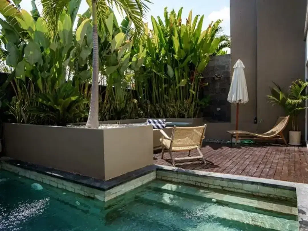 VILLA 2BR RICE FIELD VIEW IN CANGGU - Image 1 of 9