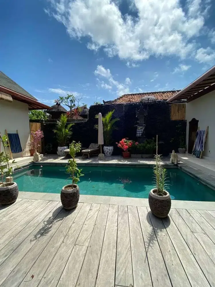 DIJUAL VILLA MINIMALIS HANYA 700 METER DARI PANTAI SANUR - Image 2 of 10