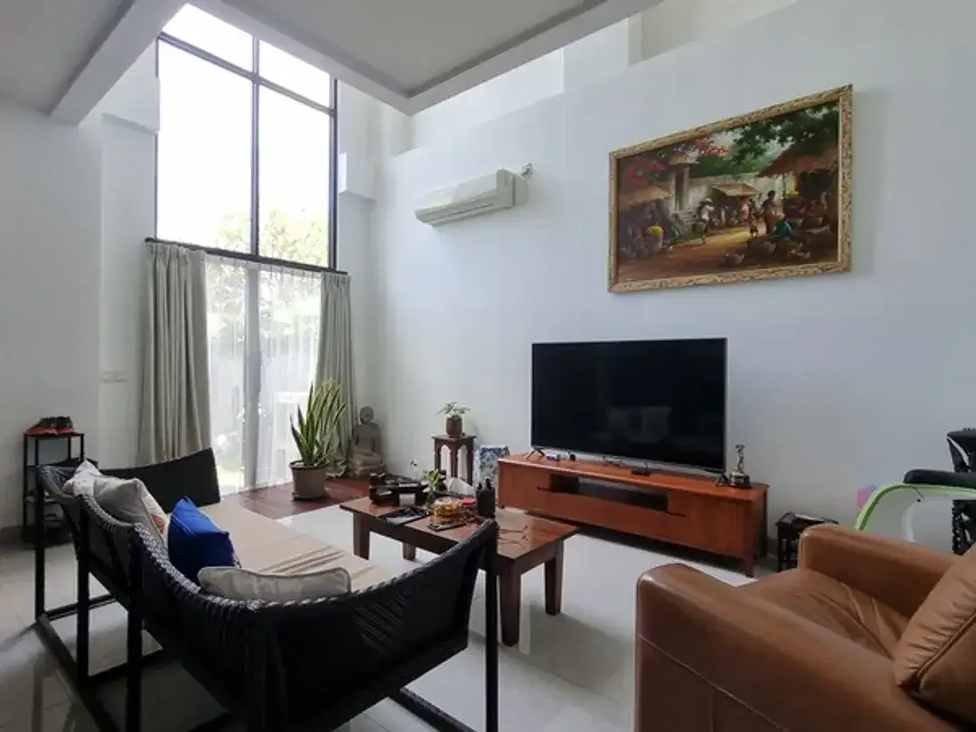 For Sale: Well-Maintained Modern House at Damara Village Complex, Jimbaran - Image 6 of 10