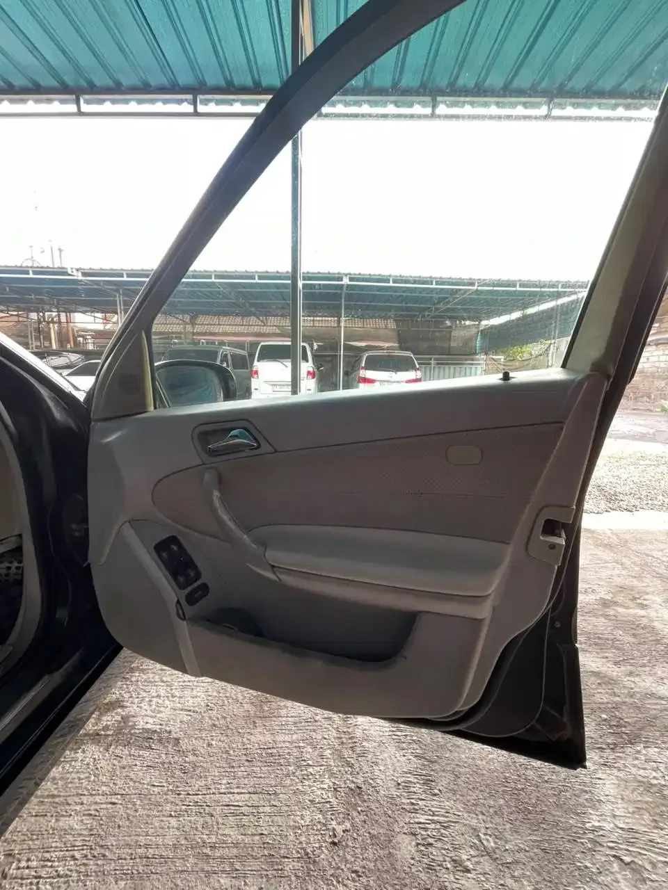 mercedez benz w203 c180 - Image 7 of 10