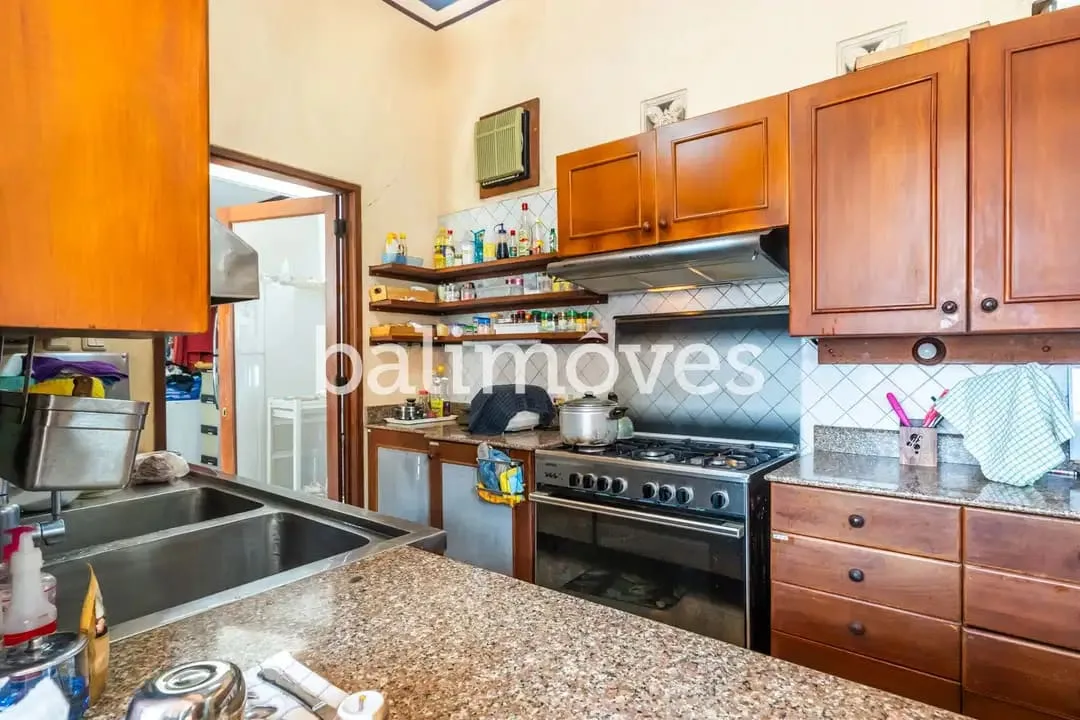 Dijual Villa Klasik Dan Luas 4 KT Di Tepi Pantai Sanur - Image 4 of 10