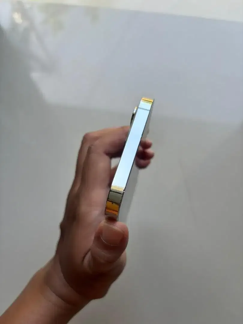 iPhone 12 Pro Max 256GB inter - Image 3 of 8