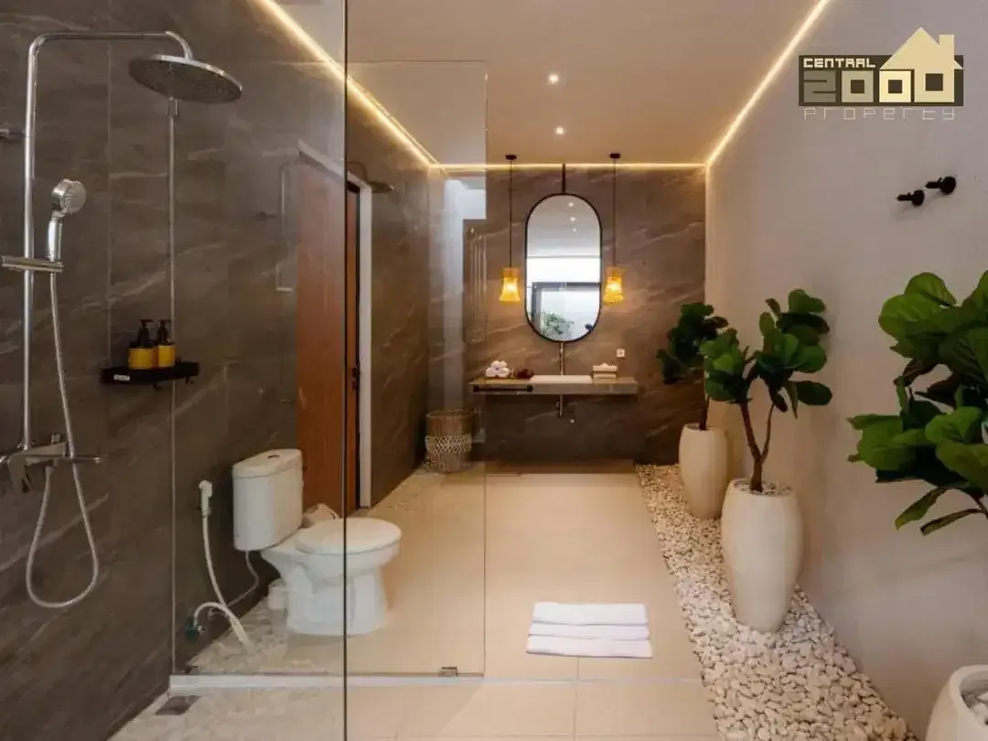 Family Style 4 Bedrooms Villa For Rent In Umalas - Image 9 of 10