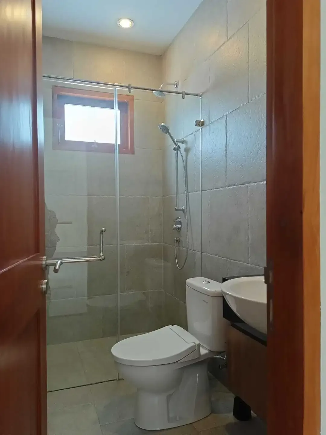 FOR RENT VILLA NEW  UBUD LOKASI VIEW JUNGLE FULLY FURNISHED - Image 8 of 10