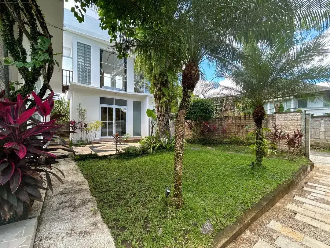 Tranquil 3 Bedroom Private Pool Villa Near Ubud Centre for Yearly Rent - Image 4 of 10