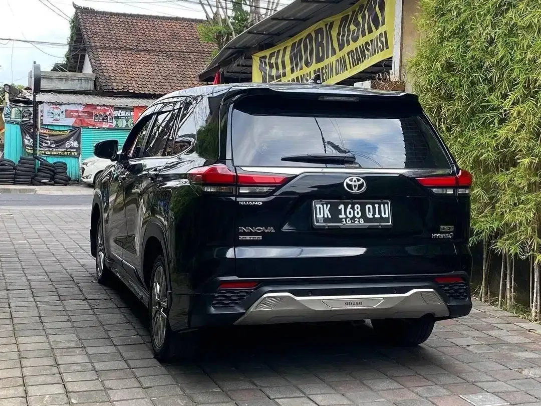TOYOTA INNOVA ZENIX Q HYBRID MODELISTA 2023 - Image 5 of 10