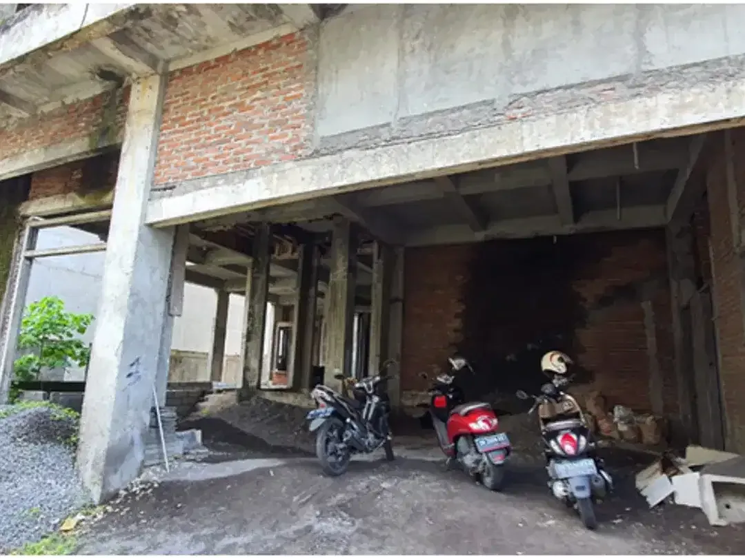 Dijual Cepat Bangunan Villa 3 Lantai Exclusive Dekat dengan Garuda Wisnu Kencana, Lokasi Strategis Wisata Kuta Selatan, Bali - Image 5 of 7
