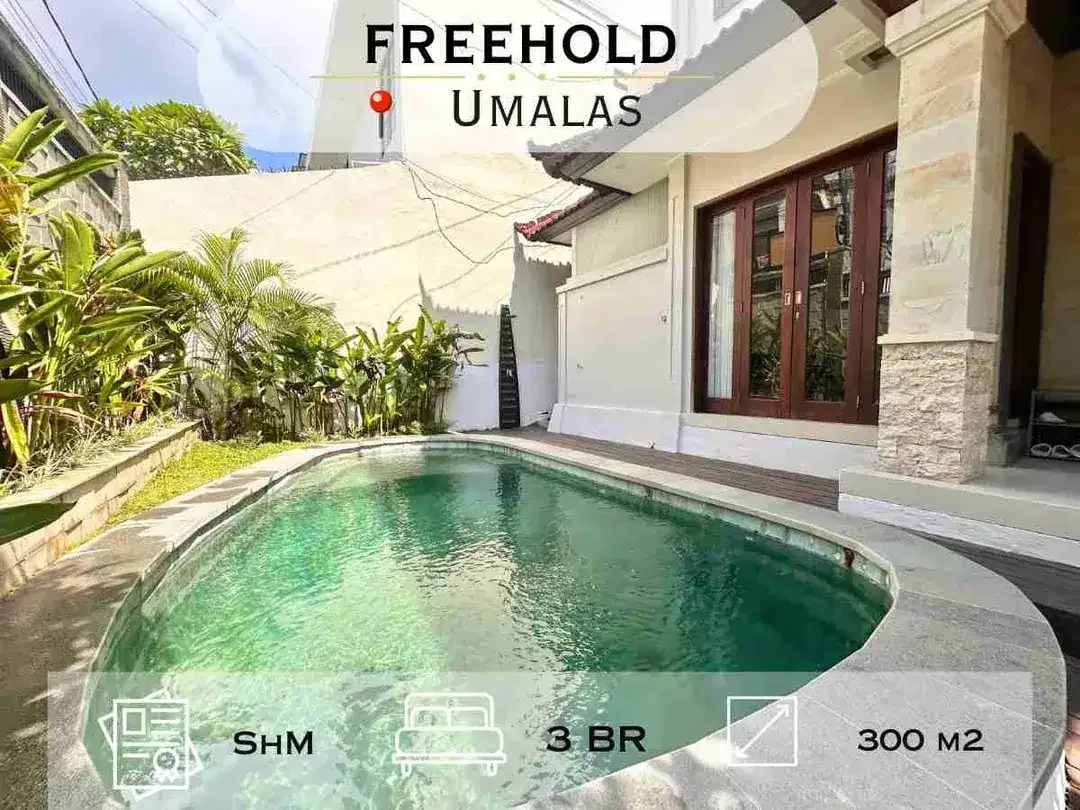 Dijual Rumah Dengan Kolam Lokasi Premium Umalas Bali - Image 1 of 10
