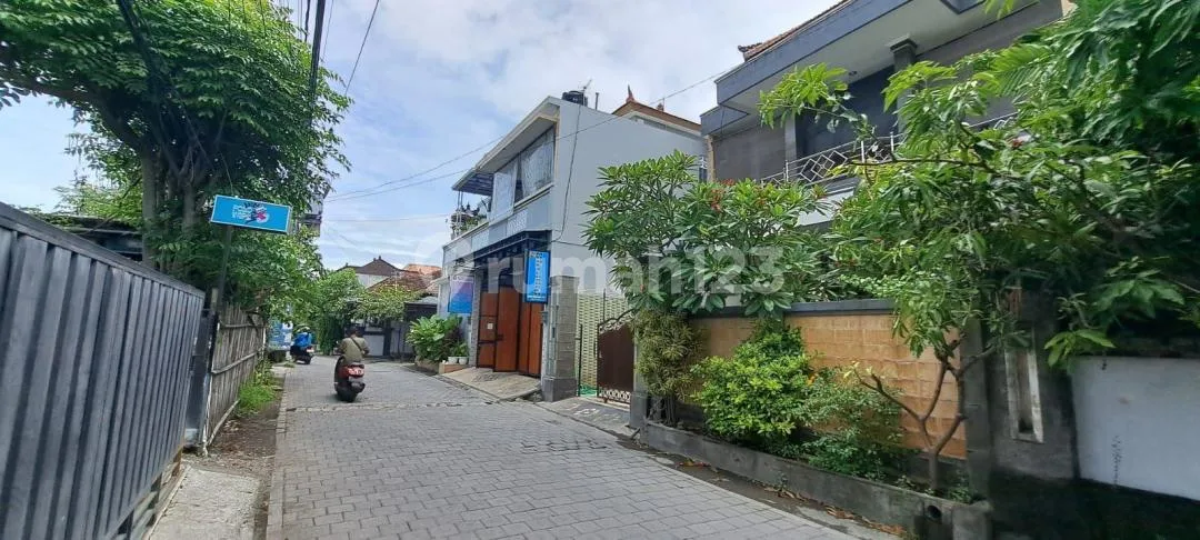 Rumah Murah 2 Lantai, Full Furnished di Pemogan - Image 2 of 4