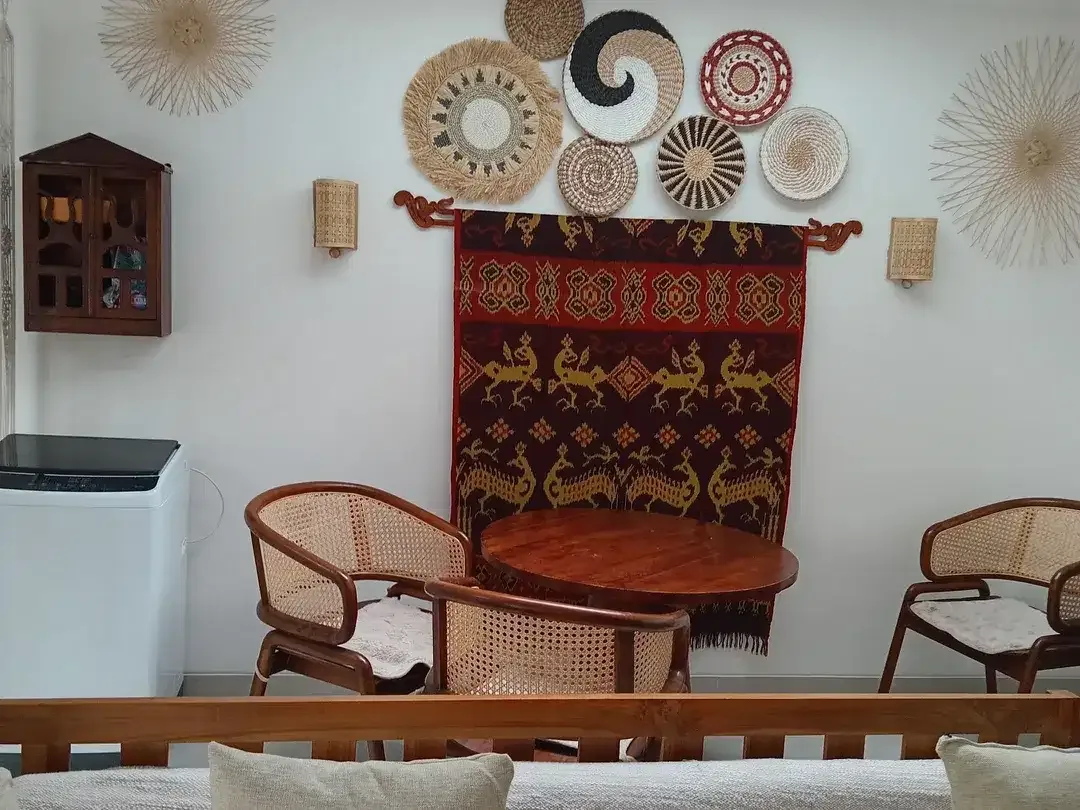 2 Bedrooms living museum villa for sale leasehold in Bali - Image 6 of 9