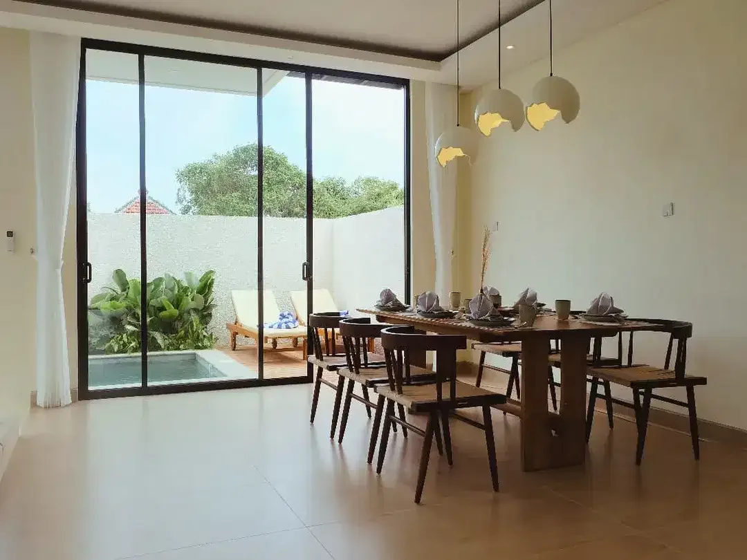 Dijual Villa 2 Lantai 3 Kamar Tidur Di Ungasan - Image 2 of 9
